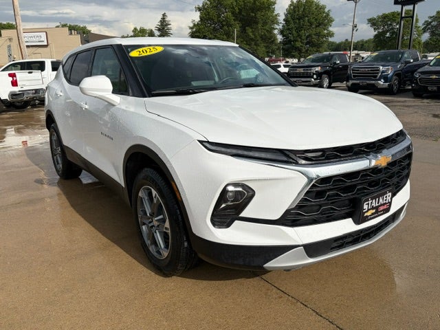 2025 Chevrolet Blazer 2LT in Summit White — front three-quarter view